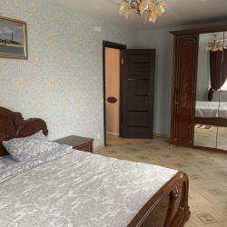 Фото Апартаменты Брусника на улице Красноармейская