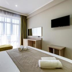 Фото Отель Family Pride Inn (Фэмили Прайд Инн)