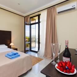 Фото Отель BMG Hotel