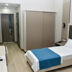 Номер стандарт с 2 односпальными кроватями (с завтраком)