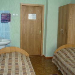 Номер эконом с 2 односпальными кроватями