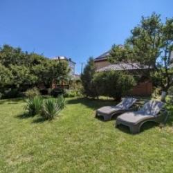 Фото Отель Гостевой дом на Воина Шембелиди