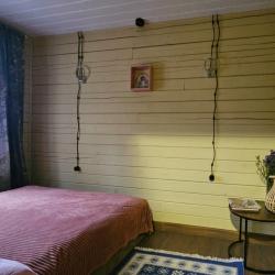 Коттедж улучшенный в Лесу