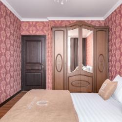 Фото Отель Family Apartments (Фэмили Апартментс) на улице Жлобы 139