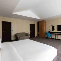 Фото Отель Pyramids Resorts Charvak (Пирамидс Резорт )