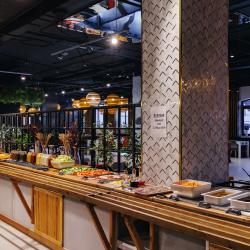 Фото Отель Riders Lodge (Райдерс Лодж)