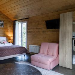 3-местный Коттедж в лесу №5