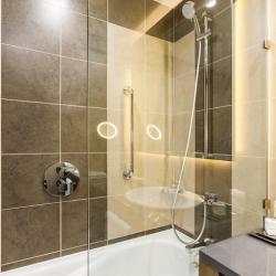 Фото Отель DoubleTree by Hilton Tyumen (Даблтри Хилтон )