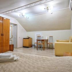 Фото Отель Три звезды (первый корпус)