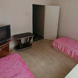 Фото Апартаменты на улице Клубная 13