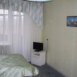 Фото Апартаменты Клондайк в 3-м микрорайоне проспекта имени Ю.А. Гагарина 2