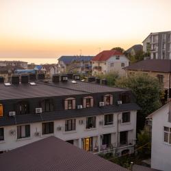 Фото Отель LetoApart (ЛетоАпарт) по переулку Фермерский 24/1-50