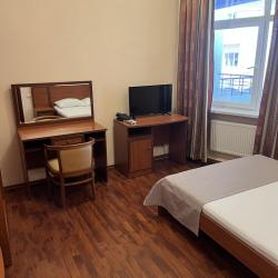 Номер стандарт с 1 двуспальной кроватью