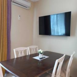 Фото Апартаменты на проспекте ского Полка 54