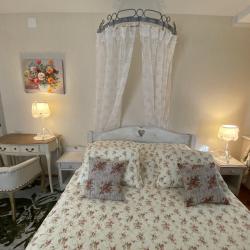 Фото Апартаменты с камином «Классик на Набережной»