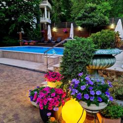 Романов — d4b3e3c37a25cf757bd02e68a70c8f83