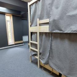 Кровать в 4-местном общем номере
