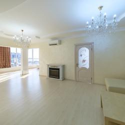 Фото Отель Tour-Voyazh (Тур-Вояж) на Первомайской улице 19