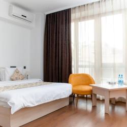 Фото Отель D&H Apartments (Ди энд Эйч)
