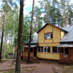 Фото Отель Учебно-спортивная база Спартак