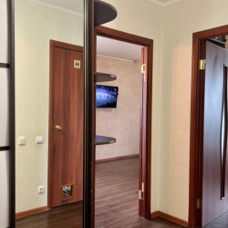 Фото Отель Какие Люди на улице Любы Шевцовой 88