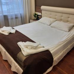 Номер стандарт с 1 двуспальной кроватью