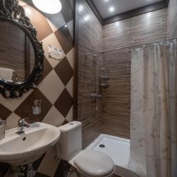 3-комнатный коттедж улучшенный с 2 односпальными и 1 двуспальной кроватью