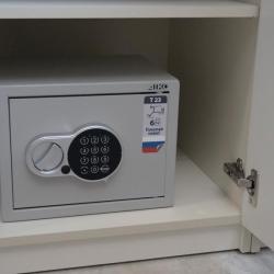 2-комнатный номер люкс с 1 двуспальной кроватью