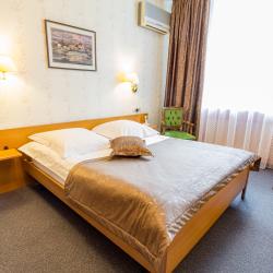 3-комнатный номер люкс семейный с 1 двуспальной кроватью