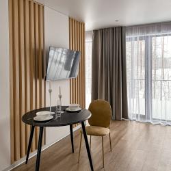 8-местный коттедж улучшенный с общей террасой и видом на лес