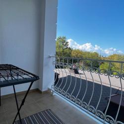 Фото Апартаменты на проспекте Курортный 84