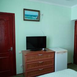 Номер стандарт эконом с 1 двуспальной кроватью