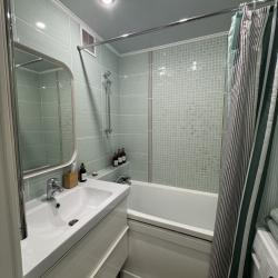 Фото Апартаменты на улице Родионова 180