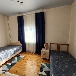 Коттедж улучшенный с 1 односпальной и 1 двуспальной кроватью