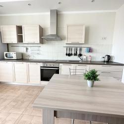 Фото Апартаменты на улице Октябрьская 121