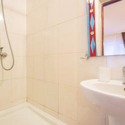 3-местный 1-комнатный номер стандарт эконом с 3 односпальными кроватями