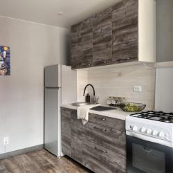 Фото Апартаменты Happy Home на улице Революционная 34