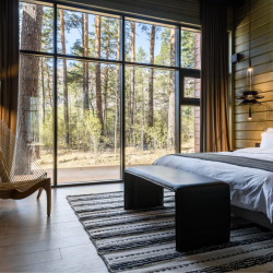 Фото Отель Хвоя в горах