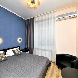 Номер стандарт с 1 двуспальной кроватью