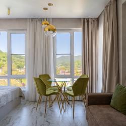 Фото Отель Real Apartments (Риал Апартментс) на улице Российская 17