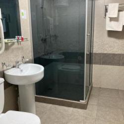 Номер стандарт с 1 двуспальной кроватью