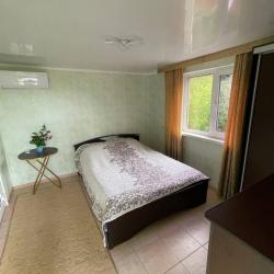 Номер стандарт улучшенный с 1 двуспальной кроватью