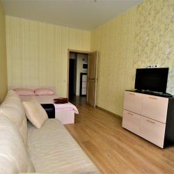 Фото Отель BestFlat24 (БэстФлэт24) на улице Лётная 21/1