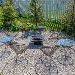 Коттедж улучшенный с 2 двуспальными и 1 двухъярусной кроватью