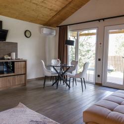 4-местный коттедж в лесу №9