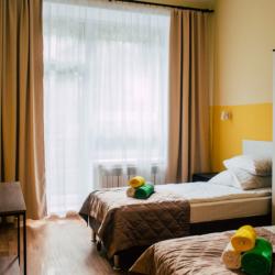 Кровать в 4-местном общем номере комфорт