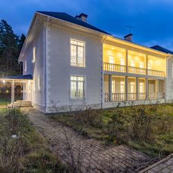 Фото Отель Коттедж в Щелково