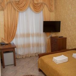 Фото Отель California (Калифорния)