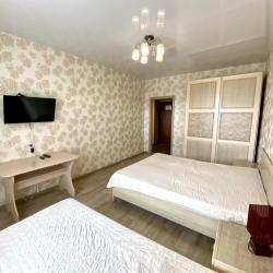 1-комнатные апартаменты стандарт 1-к. кв. Хабаровская 70 №68