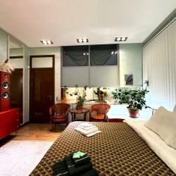 Фото Отель Themed Apartments (Зимд Апартментс) 